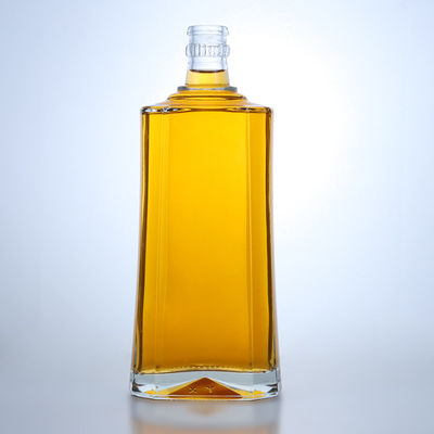 Logo personalizzato Bottiglia di vetro di pietra trasparente da 500 ml per gin rum champagne brandy whisky liquore