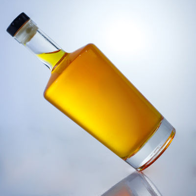Bottiglia di vetro con tappo a vite per gin rum champagne whisky brandy 750 ml