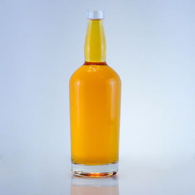 Logo personalizzato Bottiglia di vetro rotonda di 750 ml per gin rum Champagne Liquor