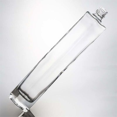 Brandy Champagne Gin Tequila Bottiglia di vetro 700ml con tappo di sughero e logo personalizzato