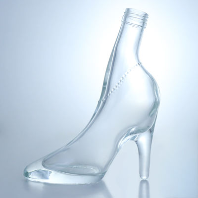 Disegno unico Flint Glass 500ml 750ml Vodka Gin Whisky Brandy Bottiglia vuota con sughero