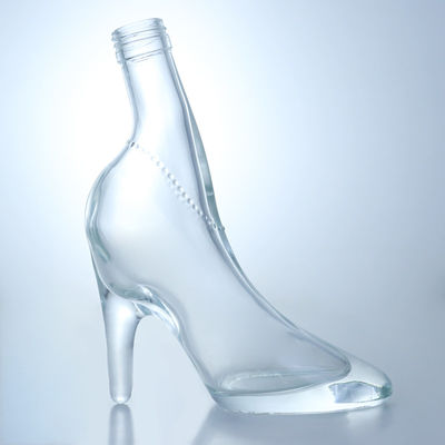 Disegno unico Flint Glass 500ml 750ml Vodka Gin Whisky Brandy Bottiglia vuota con sughero