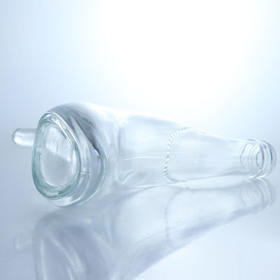 Disegno unico Flint Glass 500ml 750ml Vodka Gin Whisky Brandy Bottiglia vuota con sughero