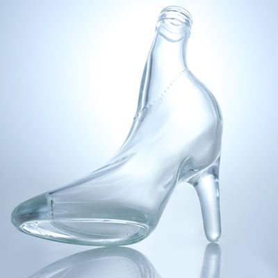 Disegno unico Flint Glass 500ml 750ml Vodka Gin Whisky Brandy Bottiglia vuota con sughero