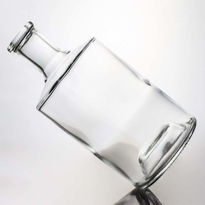 Bottiglia di vetro di 750 ml a forma rotonda con sughero di legno per il whisky