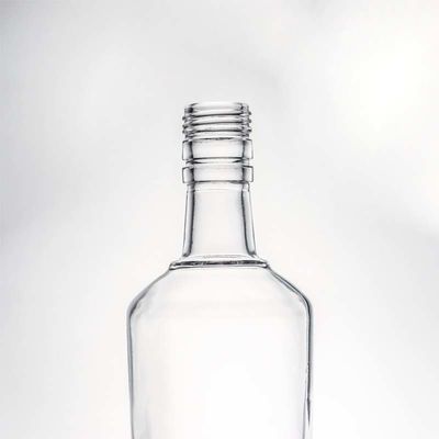 Decal Customized Round Shape 730ml 1000ml Vuoto Gin Rum Vodka Whisky Brandy Liquor Bottiglia di vetro con tenuta a sughero