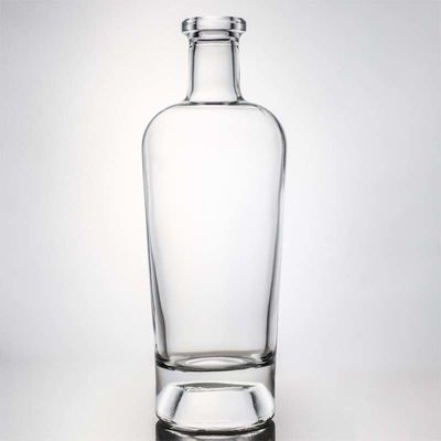 Logo personalizzato 700ml 1000ml Clear Flint Gin Rum Champagne Liquor Bottiglia di vetro con sughero