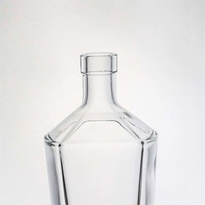 Tipo di sigillatura Cork 500ml 800ml 1000ml Bottiglia di vetro a forma rotonda alta di pietra per liquori
