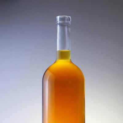 Bottiglia di liquore di vetro Rotonda 75cl Bottiglia per tappo di sughero Tipo 1000ml 1750ml Materiale del colletto