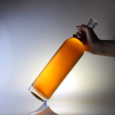 Bottiglia di liquore di vetro Rotonda 75cl Bottiglia per tappo di sughero Tipo 1000ml 1750ml Materiale del colletto