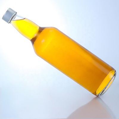 SCREW CAP Logo personalizzato 500ml 700ml Tequila trasparente Flint Whisky Vodka Bottiglia di vetro
