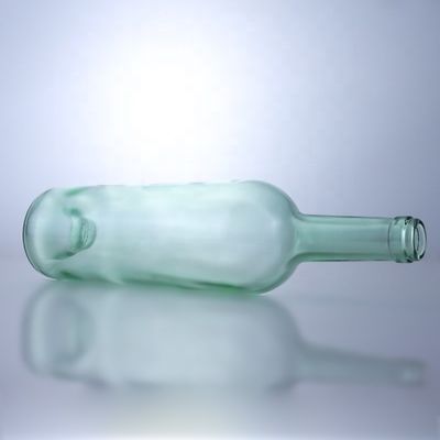Bottiglia in vetro da 750 ml per brandy vodka whisky tequila con prestazioni eccellenti