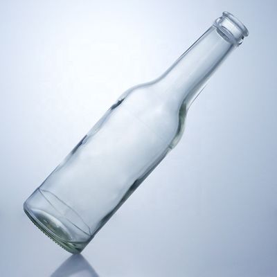 Flint Glass 276ml Brandy Vodka Tequila Bottiglia di vetro con sughero per il corpo Materiale vetro