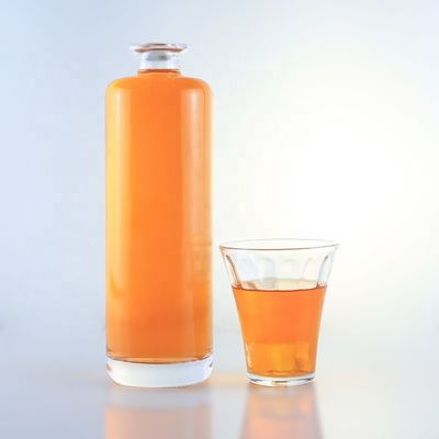 Bottiglia di vetro a pietra rotonda unica da 750 ml con logo e sughero personalizzati