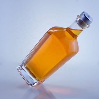 750 ml di liquore in bottiglia di vetro per liquidi unici whisky vodka rum tequila