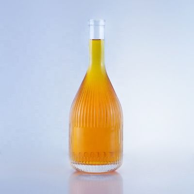 Bottiglia di vetro vuoto trasparente per vodka gin rum whisky brandy in 500ml 750ml 1000ml