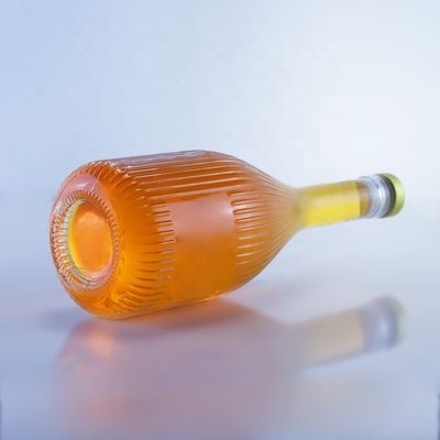 Bottiglia di vetro vuoto trasparente per vodka gin rum whisky brandy in 500ml 750ml 1000ml