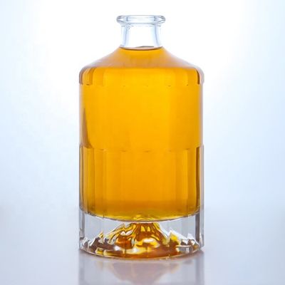 500 ml 700 ml 750 ml Flint Glass Spirit Gin Whisky Vodka Brandy Liquor Flascia con sughero
