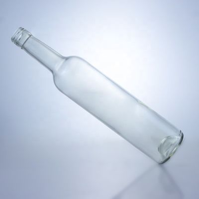 500 ml 700 ml 750 ml 1000 ml Bottiglia di vetro trasparente per il trattamento della superficie del whisky stampato a caldo