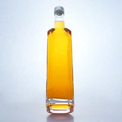 500 ml 750 ml di bottiglie quadrate di whisky vodka per tequila a vite bottiglie di liquore in vetro