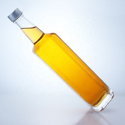 500 ml 750 ml di bottiglie quadrate di whisky vodka per tequila a vite bottiglie di liquore in vetro