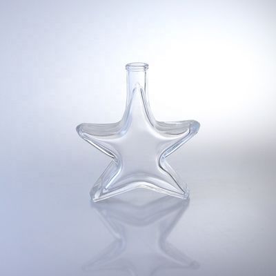 Bottiglia in vetro con forma speciale di whisky, vodka e brandy con finitura in vetro