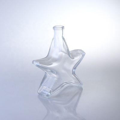 Bottiglia in vetro con forma speciale di whisky, vodka e brandy con finitura in vetro