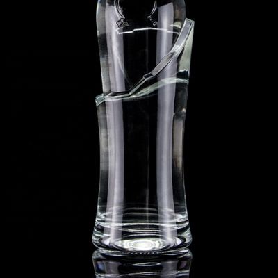 Bottiglia di vetro Super Flint 750 ml con tappo a vite per VODKA personalizzata in rilievo