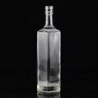Bottiglia di liquore vuota in vetro intagliata 500 ml 750 ml per alcolici distillati di alta qualità