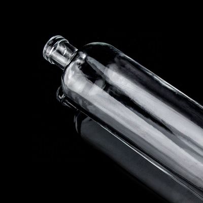 Bottiglia di vetro a forma retta a fondo spessa da 750 ml personalizzata per Super Flint Liquor