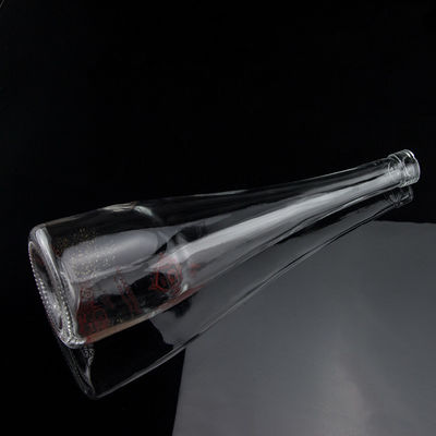Stampa a schermo a forma di cono Vodka Whisky Liquor Bottiglia di vetro 750 ml con vetro Super Flint